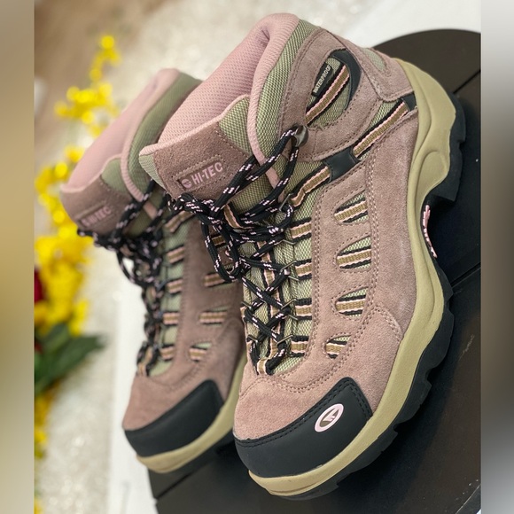 HI-TEC Bandera mid-rise women’s Hiking Boots size 8.5 NEW Without Box. - Picture 3 of 7